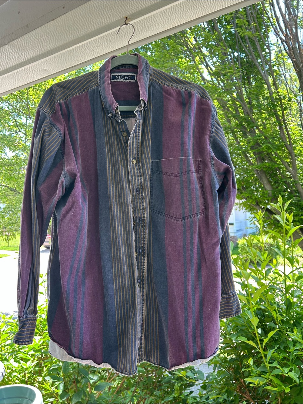 Nuovo county seat Long sleeve button up